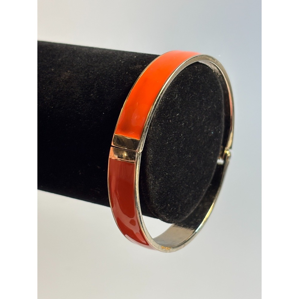 Clamper Bracelet Bold Red Statement Secure Clasp - Picture 5 of 10